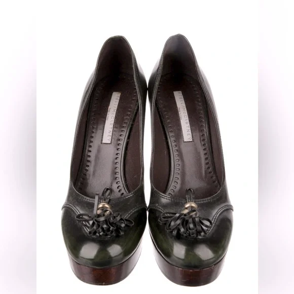 Stella McCartney Vegan Patent Leather Pumps. Size euro 37 (fits US size 6.5) - Picture 3 of 5